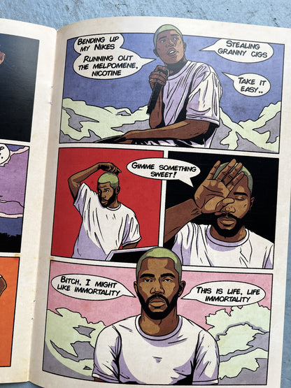 Pink + White - Comic